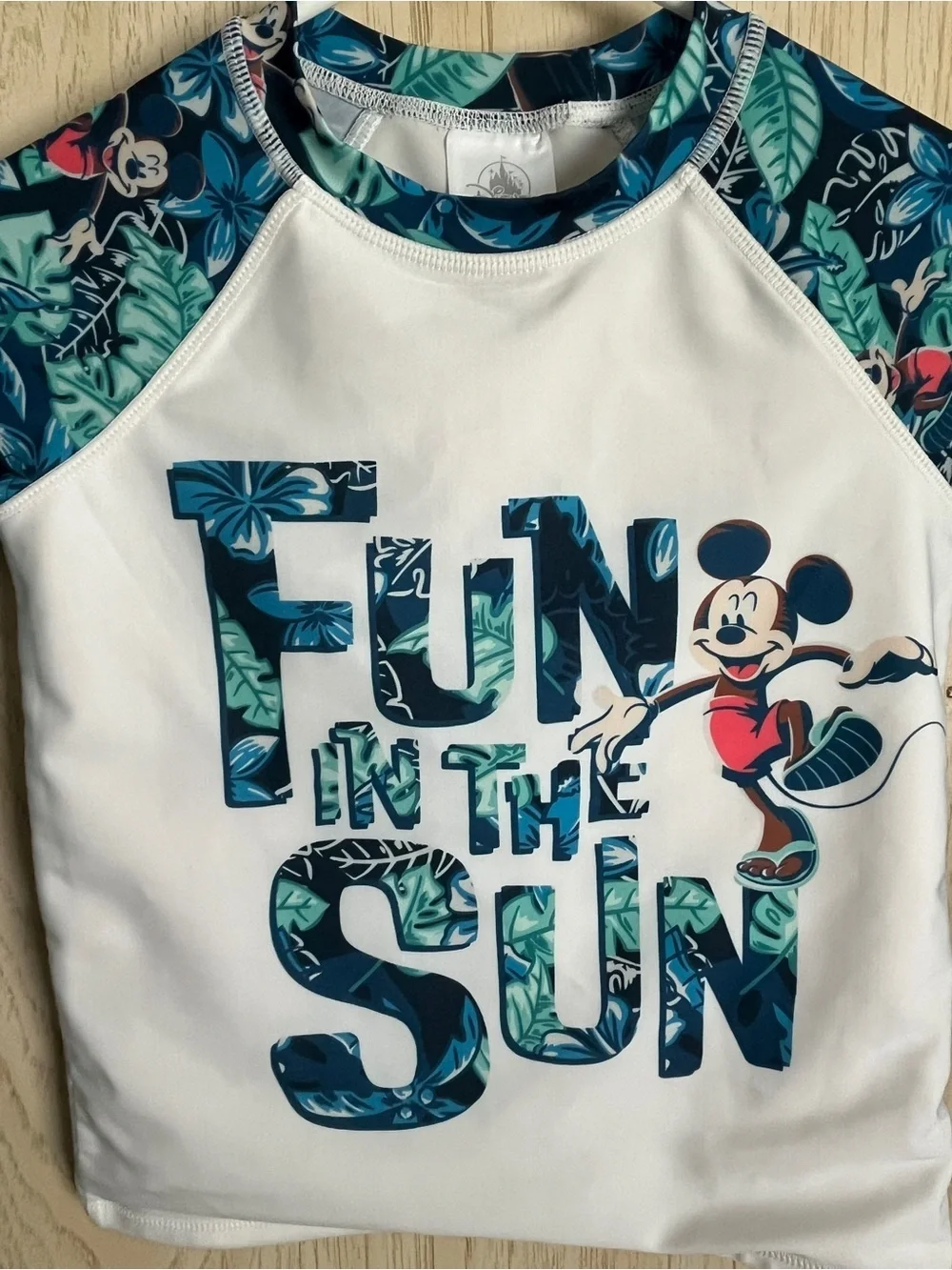 Disney FUN IN THE SUN Tropical Print Mickey Goofy Donald Swim Sun Shirt Kids 5/6